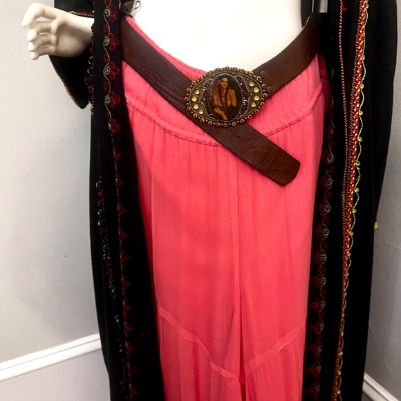 Vintage “The Goddess Image” Buckle w/Rhinestone Crystal Jeweled Leather Belt - Picture 6 of 11